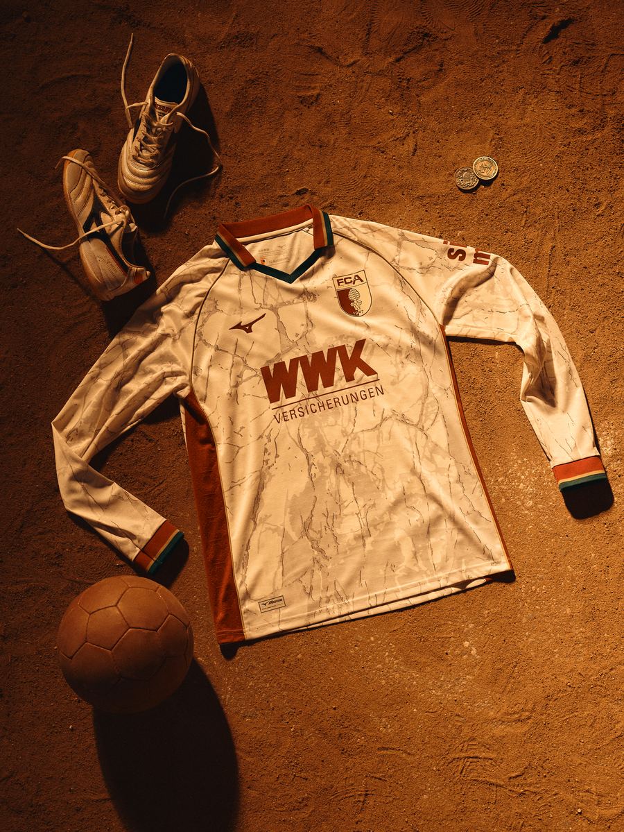 Produktfoto Heimtrikot Langarm
